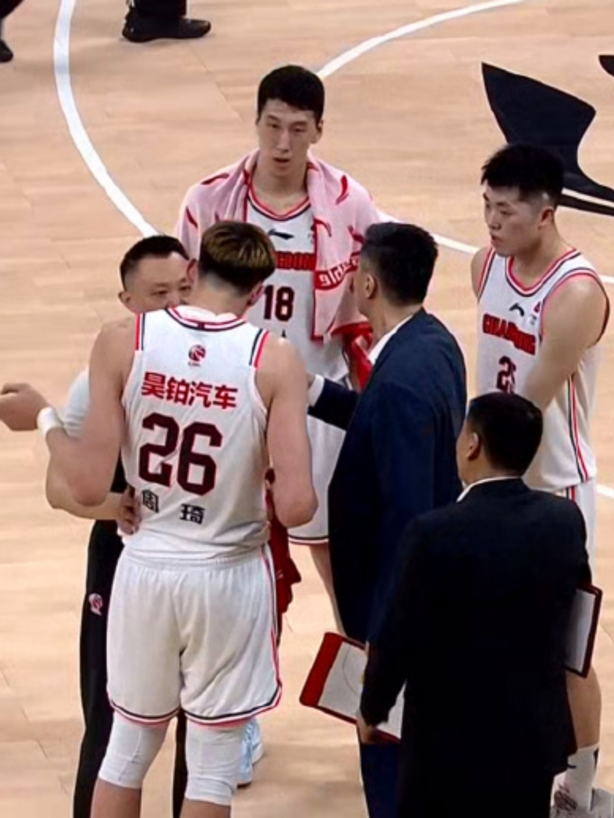 太狠了！广东宏远今夜队长鼓劲国际比赛日布鲁克林篮网手感冰凉，转折点广厦男篮止住颓势的简单介绍开云体育官网